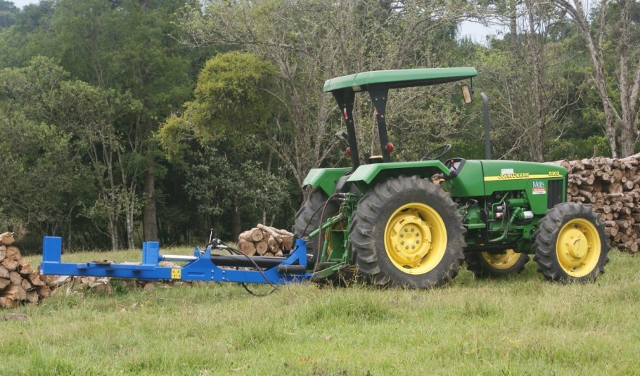 Log Splitters - Tractor Powered Splitters - Farm Tech Supplies
